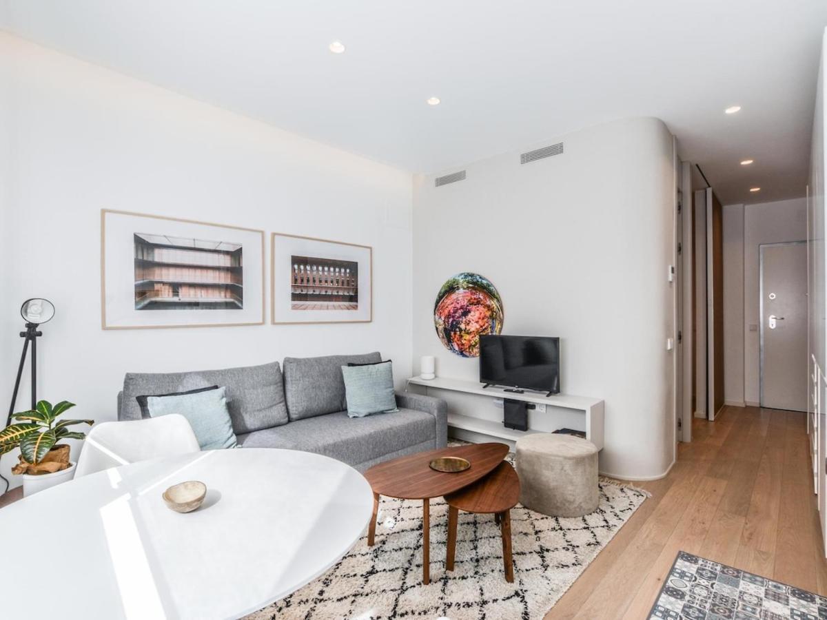 Apartamento Reformado En La Calle Pez Alquiler Temporal Madrid Exteriör bild