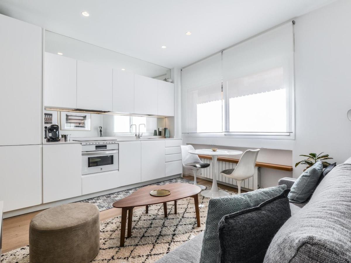 Apartamento Reformado En La Calle Pez Alquiler Temporal Madrid Exteriör bild